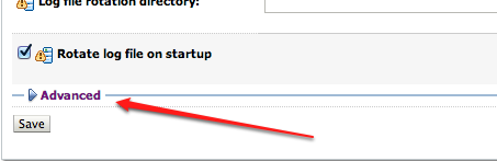 Consola de administración de WebLogic con la casilla Rotate log file on startup marcada, bajo la sección Advanced